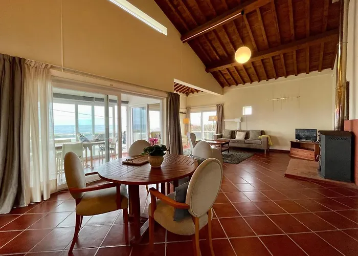 Carpe Diem Azores Alpstuga Mosteiros (Azores)