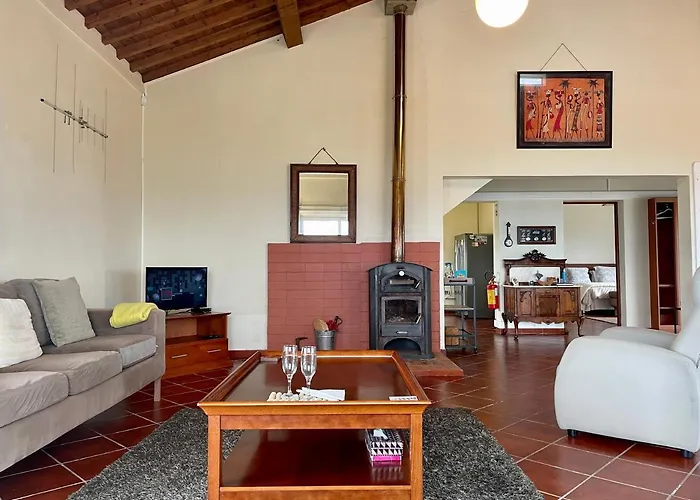 Carpe Diem Azores Alpstuga Mosteiros (Azores)